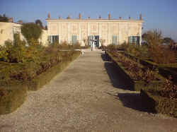 Image13.jpg (195337 byte)