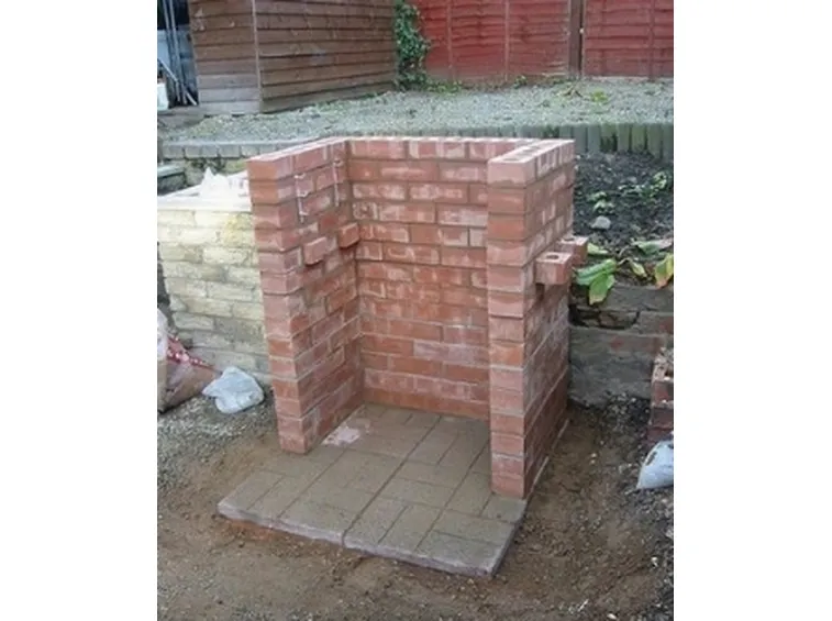 costruire barbecue