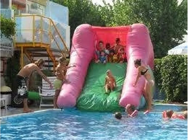 Giochi da piscina