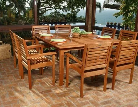 Arredo giardino in legno
