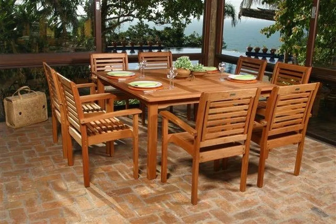 Arredo giardino in legno
