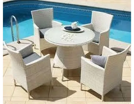 arredo giardino rattan