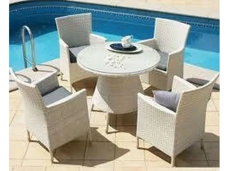 arredo giardino rattan