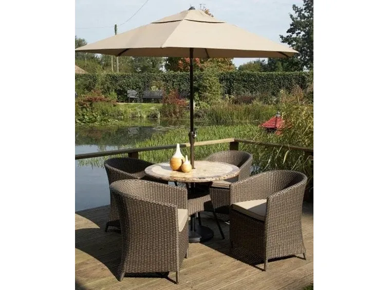 arredo giardino rattan