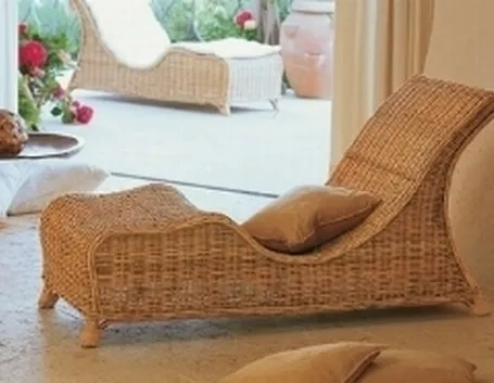 chaise longue
