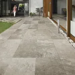 Pavimento stradina in pietra