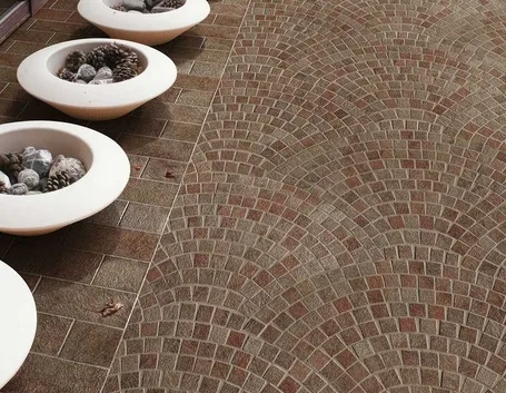 Pavimento con mosaico