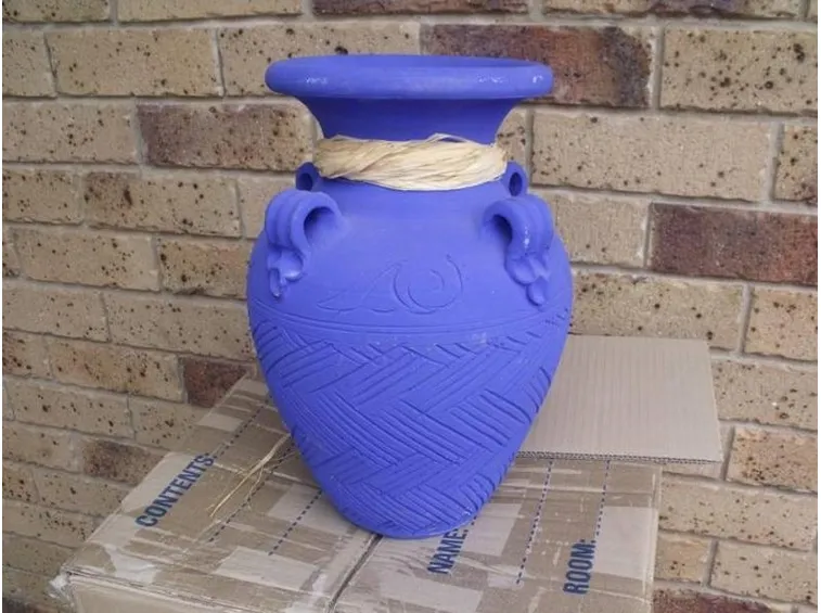 vaso da giardino in terracotta