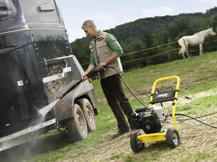 Esempio di uso dell'idropulitrice