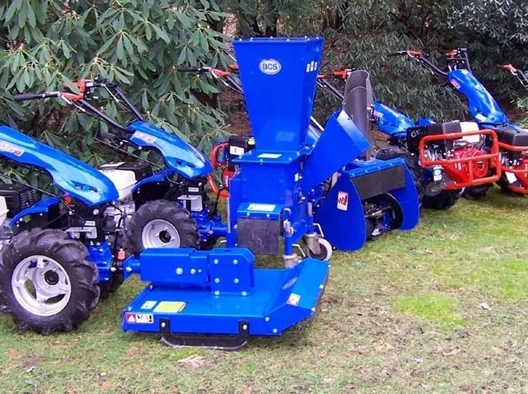 Motocoltivatori e alcune attrezzature