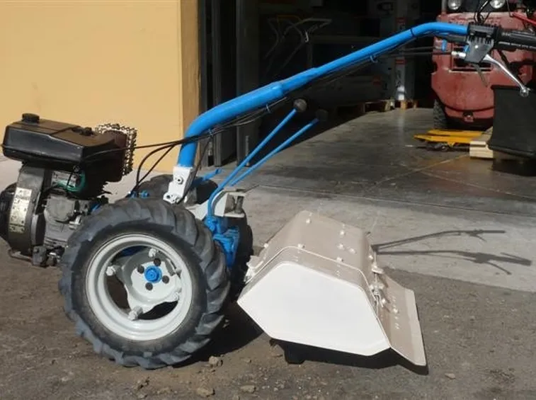 modello motocoltivatore usato