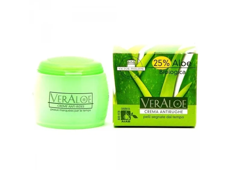 Ottima crema viso antirughe all'aloe vera, uno degli ingredienti che maggiormente aiutano la pelle a prevenire i segni del tempo