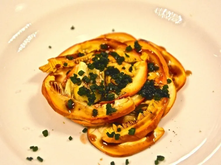Carpaccio di Amanita caesarea