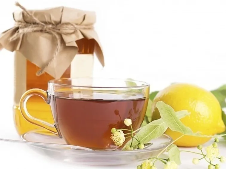 Infuso di salvia utile per curare il mal di gola