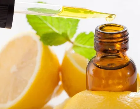Olio essenziale di limone