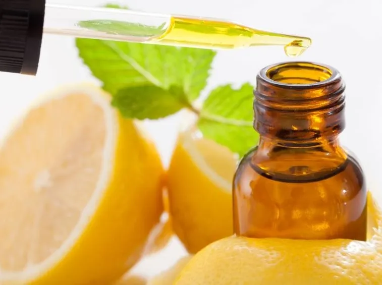 Olio essenziale di limone