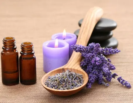 olio essenziale lavanda