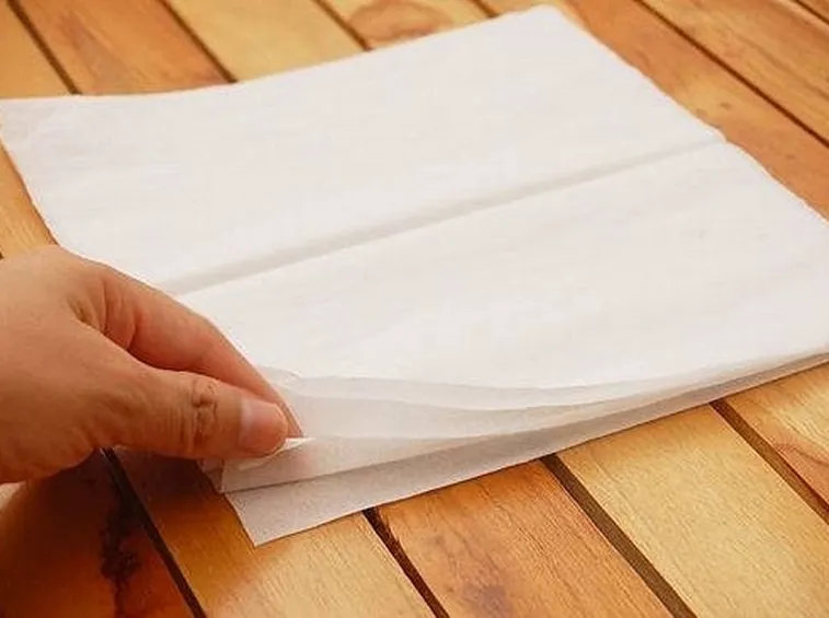 inizio creazione fiore di carta