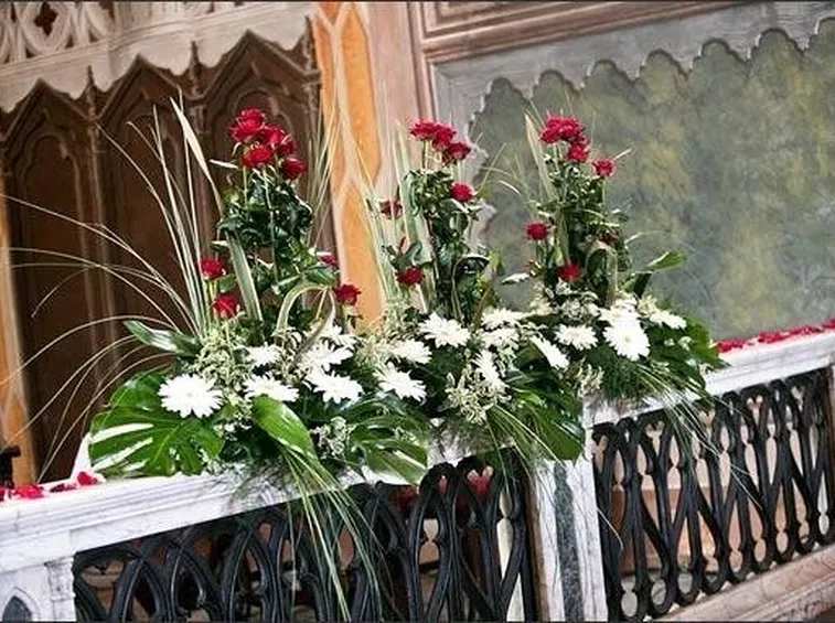 fiori chiesa