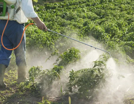 Uso  diserbante agricoltura