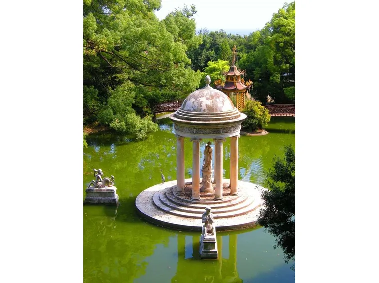 Villa Durazzo-Pallavicini: lago Grande