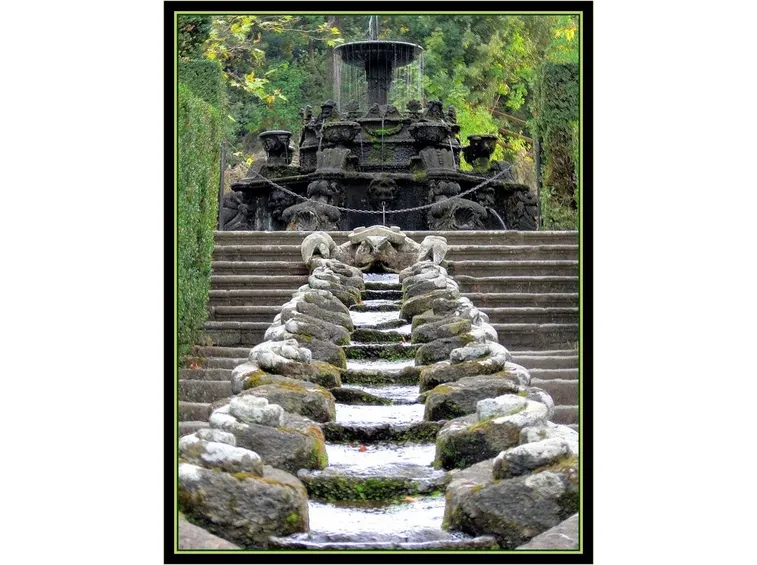 La fontana della catena