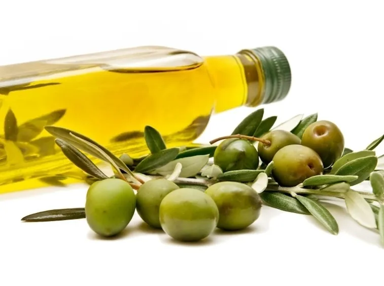 Olio prodotto dall'olivo itrana