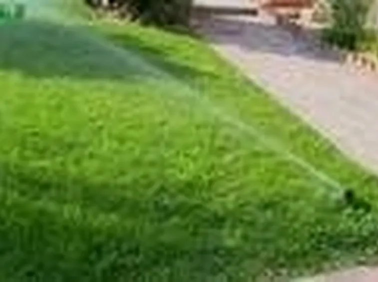 Irrigazione del giardino