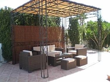 gazebo in metallo per terrazzo