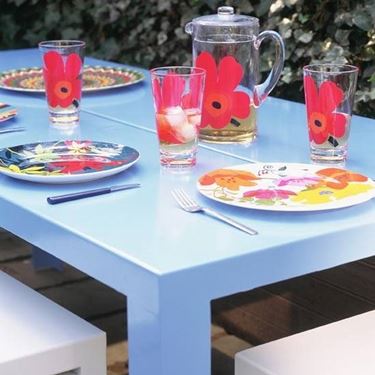 Tavolo in plastica da giardino