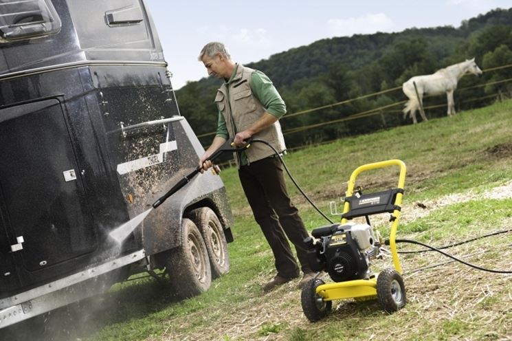 Idropulitrice a scoppio - Idropulitrici - Caratteristiche dell'idropulitrice  a scoppio