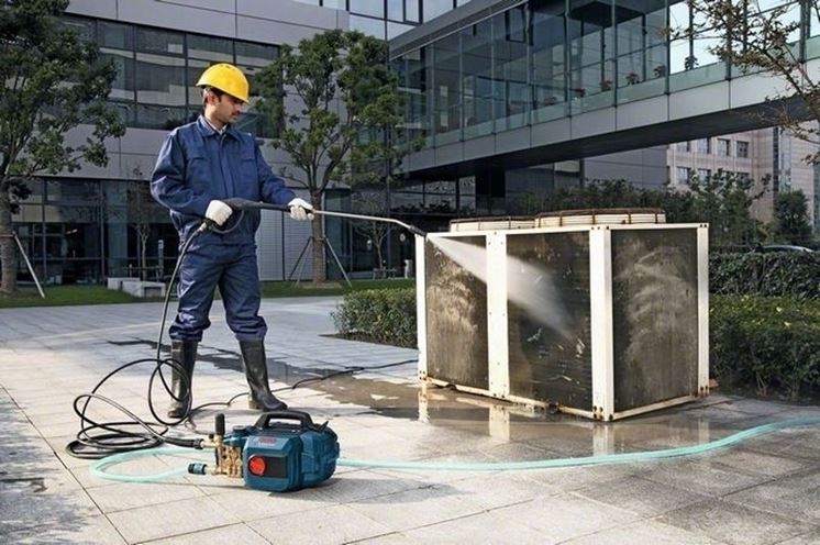 Le idropulitrici Bosch rimuovono anche lo sporco pi ostinato