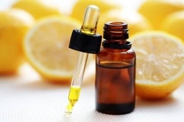 olio essenziale di limone