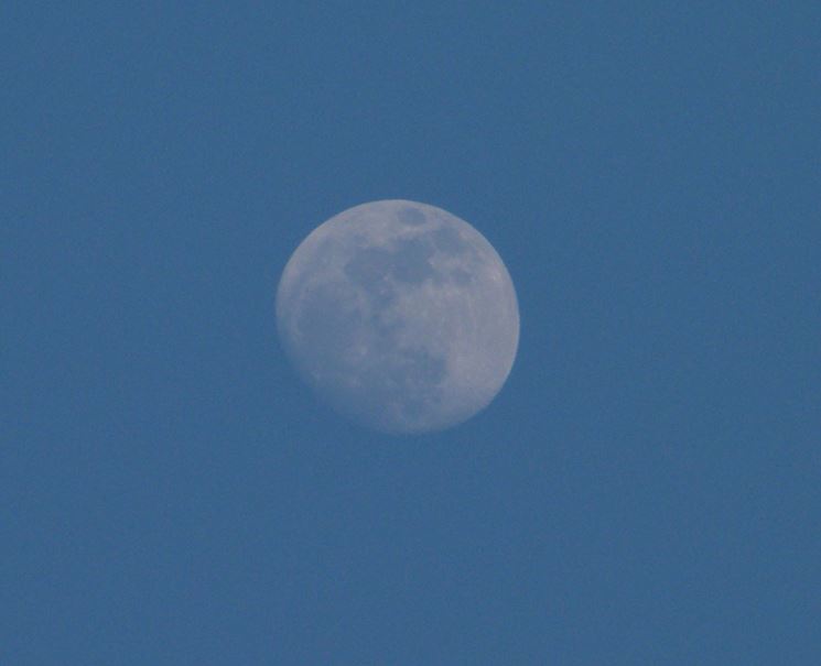 luna di giorno