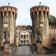 Una Veduta del Castello di Roncade