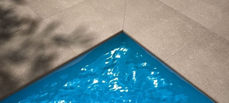 Piastrelle per bordo piscina in ceramica